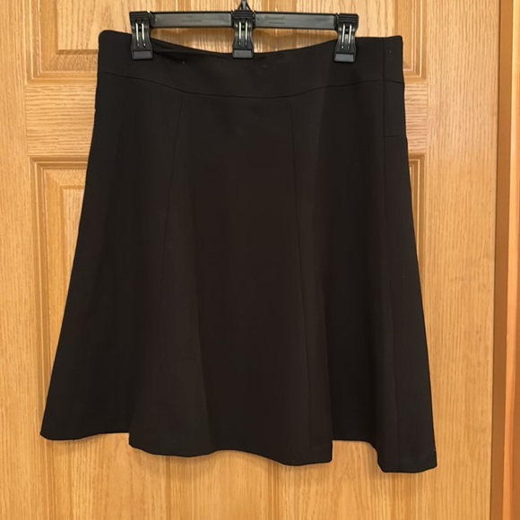 Cute multipurpose skirt - Picture 2 of 4